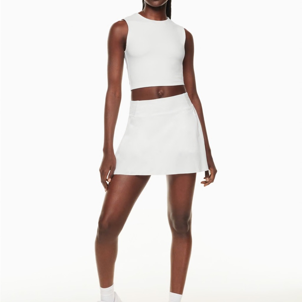 Aritzia TNA Move White Mini Tennis Skirt